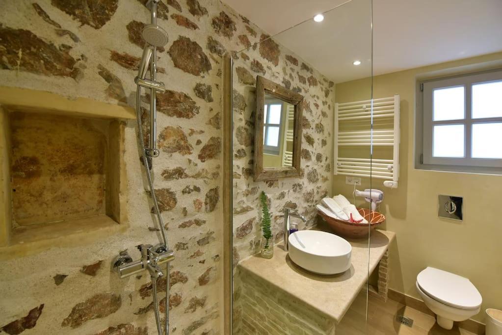 Sterna Apartment هيدرا المظهر الخارجي الصورة