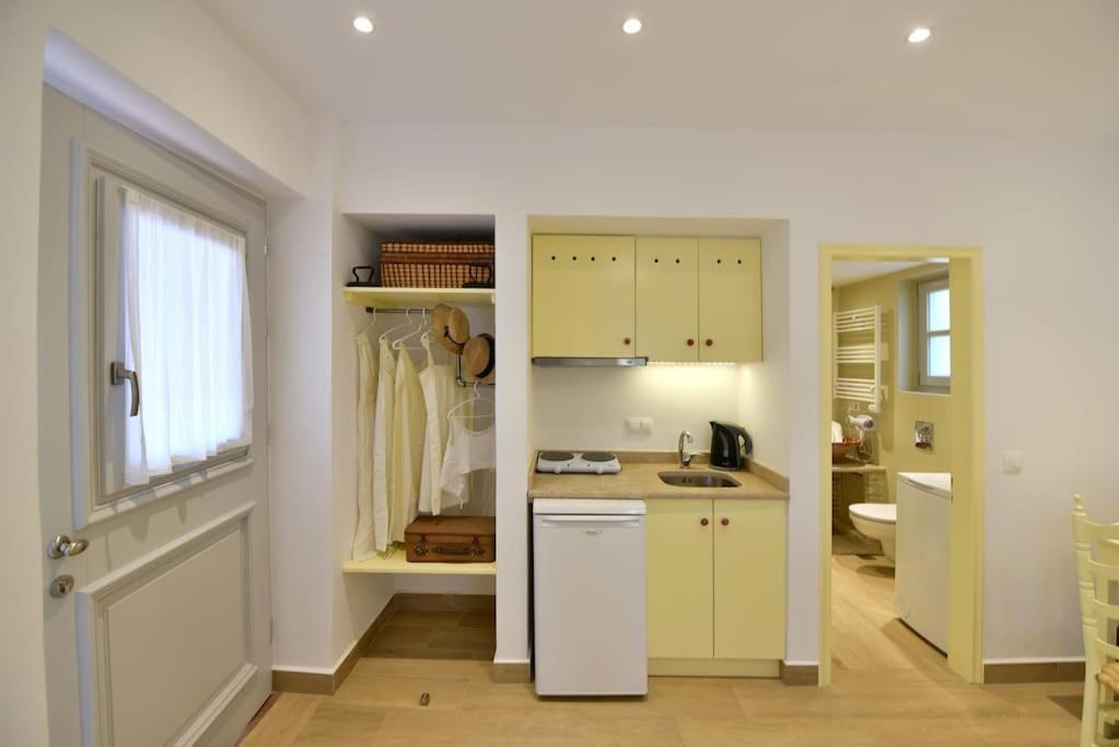 Sterna Apartment هيدرا المظهر الخارجي الصورة